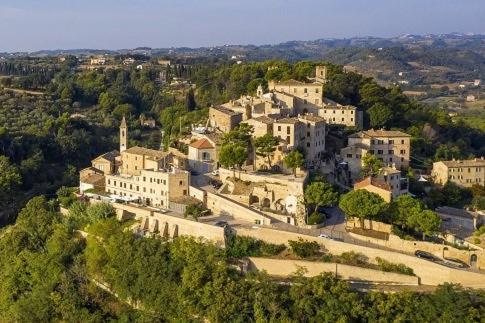 Castello - Solo Pernotto Hotel Cupra Marittima Kültér fotó